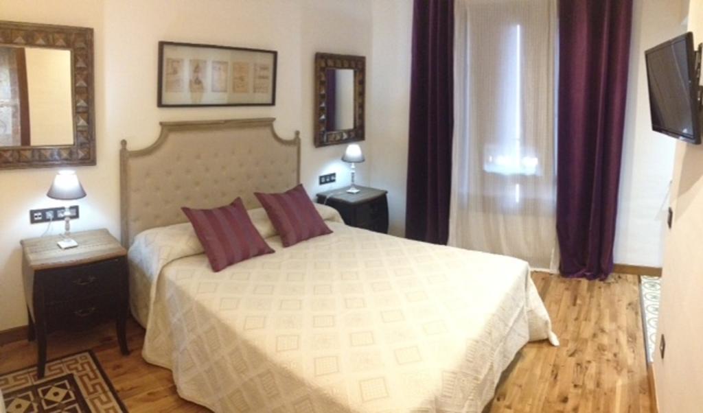 Hotel Rural Doña Berenguela Bolaños de Calatrava Habitación foto